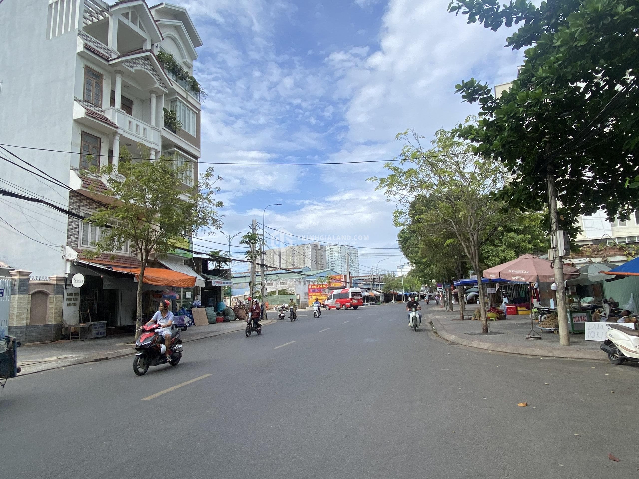 BÁN NHÀ MẶT TIỀN 1 TR 2 LẦU ĐƯỜNG XÔ VIẾT NGHỆ TĨNH, THÀNH PHỐ VŨNG TÀU GIÁ 17.5 TỶ GẦN BIỂN 500M ĐÔNG NAM KINH DOANH SẦM UẤT – ảnh 1