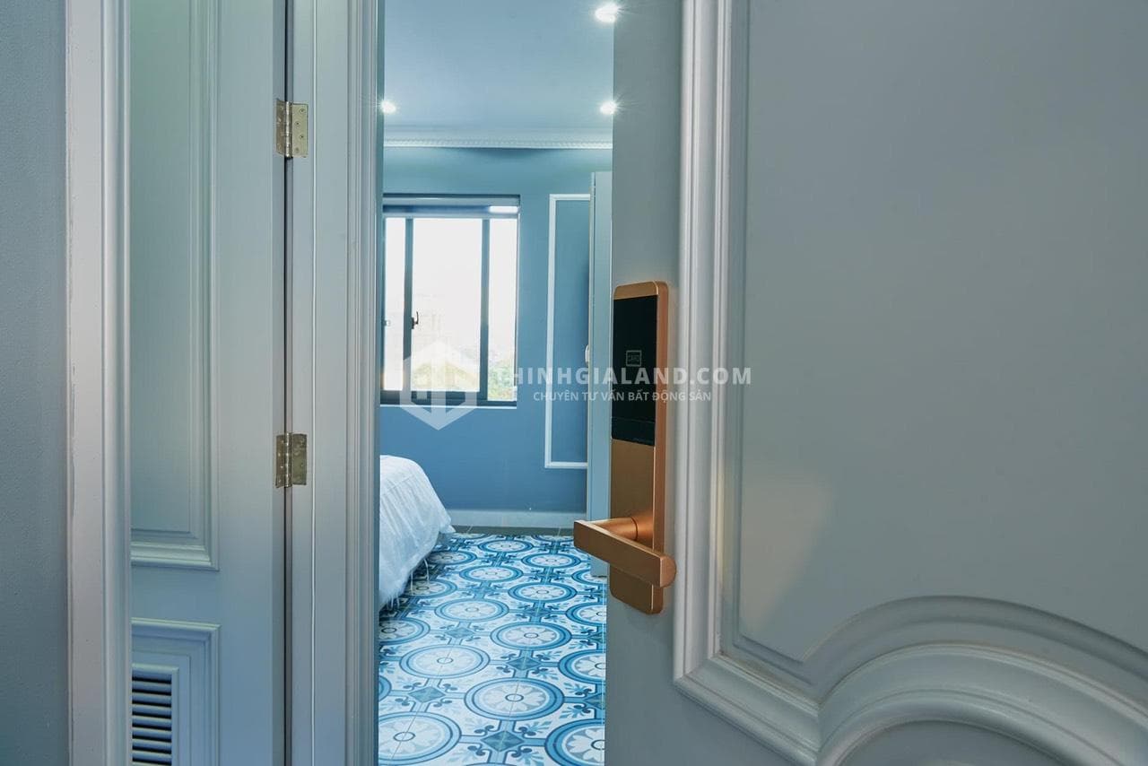 CHO THUÊ TÒA NHÀ CĂN HỘ DỊCH VỤ MẶT TIỀN TRƯNG TRẮC – NGAY CÔNG VIÊN BÃI TRƯỚC – VIEW BIỂN SIÊU ĐẸP – ảnh 1