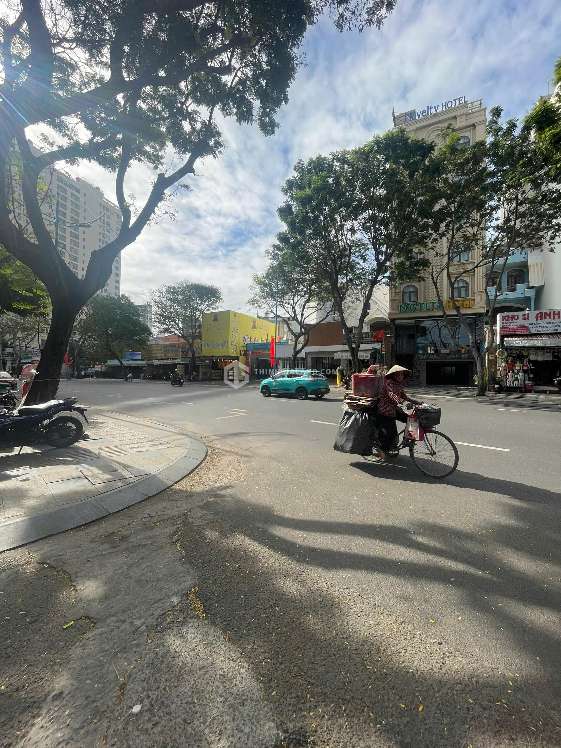 BÁN ĐẤT HẺM HOÀNG HOA THÁM P.THẮNG TAM DT 86M2 GẦN QUẢNG TRƯỜNG BÃI SAU CHỈ 100M , KHU TÂP TRUNG KHÁCH SẠN , NHÀ HÀNG KINH DOANH TỐT GIÁ 11 TỶ – ảnh 1
