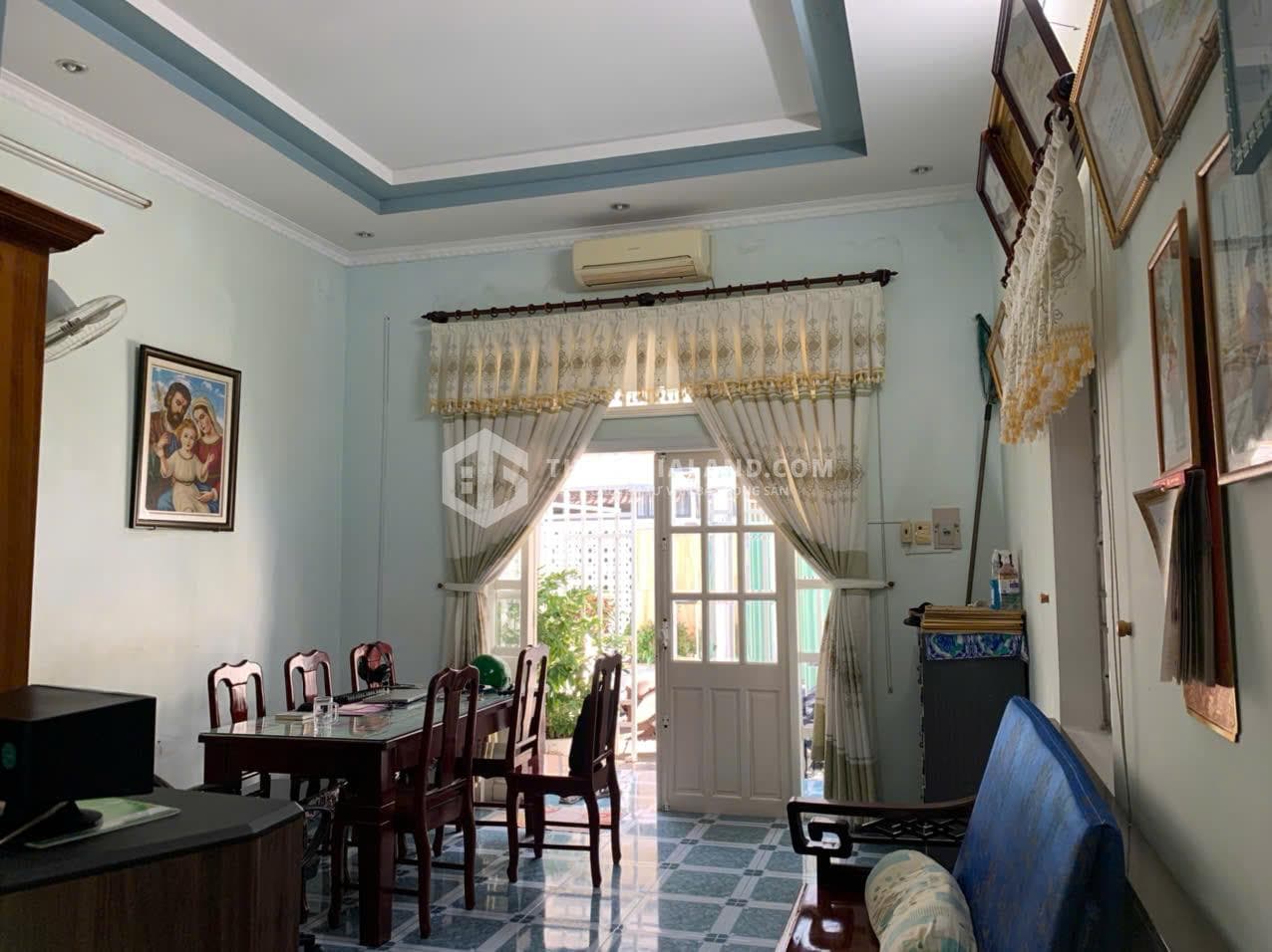 3,68 TỶ CHO CĂN NHÀ CẤP 4 CÓ 2PN 98.8m2 HƯỚNG ĐÔNG BẮC ĐƯỜNG NGUYỄN HỮU CẢNH P. RẠCH DỪA – ảnh 1