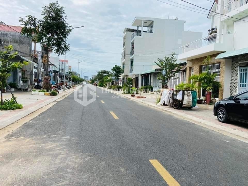 BÁN NHÀ MẶT TIỀN ĐƯỜNG LÊ THÁNH TÔNG PHƯỜNG RẠCH DỪA VŨNG TÀU DIỆN TÍCH 100M2 HƯỚNG ĐÔNG NAM GIÁ 10.2 TỶ – ảnh 1
