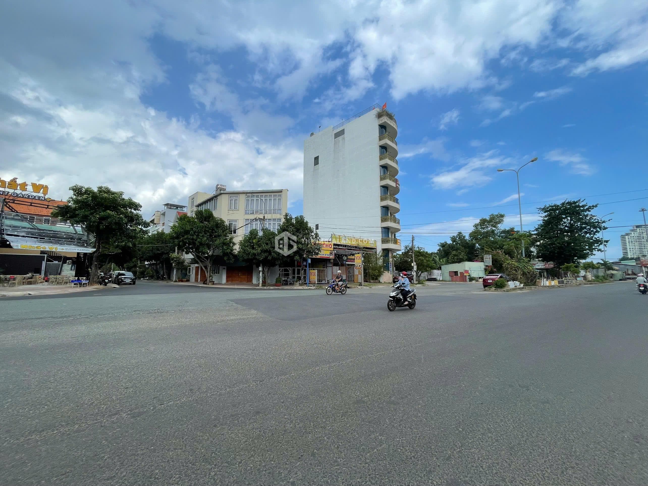 BÁN LÔ ĐẤT ĐẸP 72M2 THỔ CƯ, KĐT CHÍ LINH_ HƯỚNG ĐÔNG NAM_ GIÁ TỐT – ảnh 1
