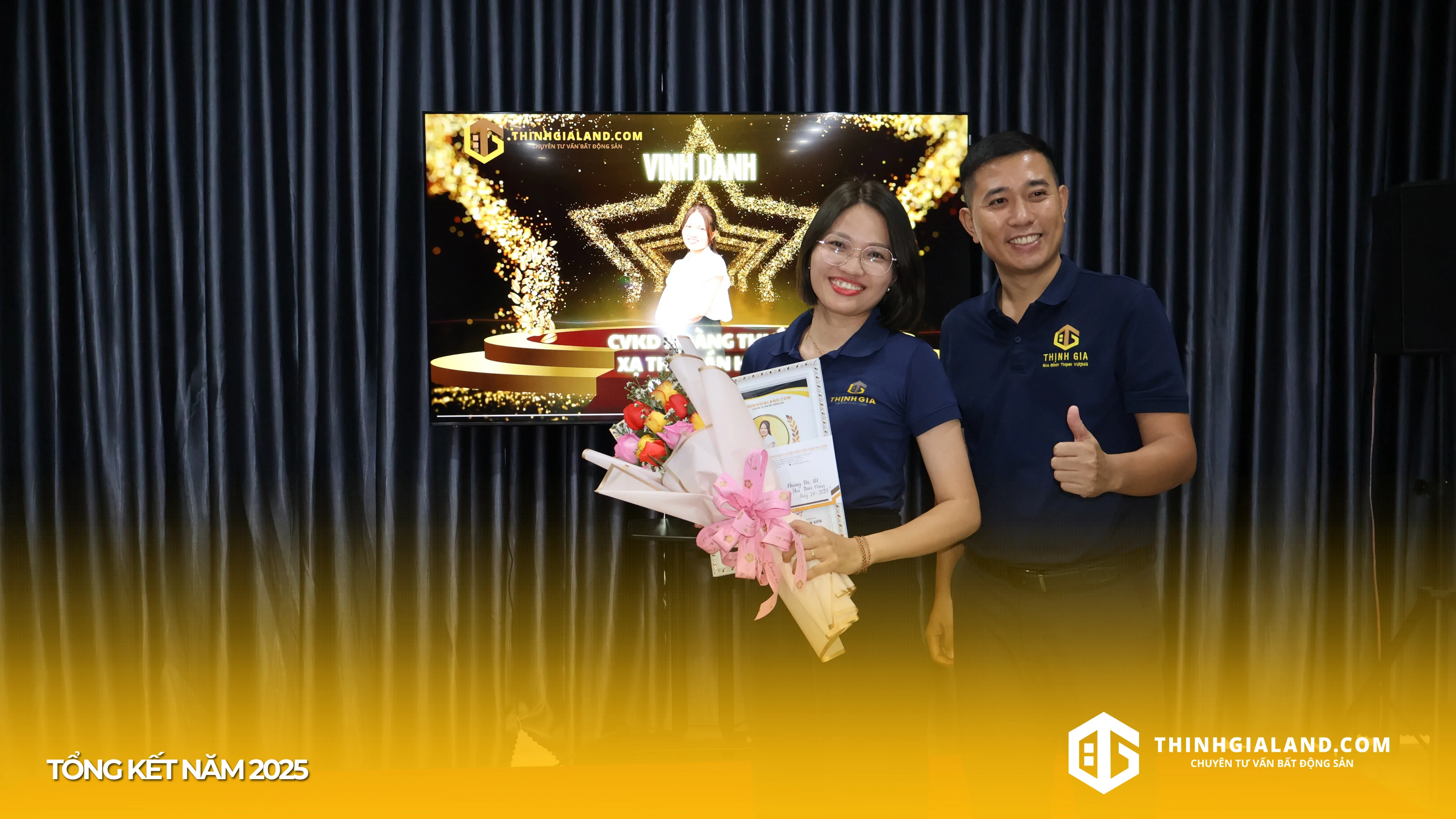 Thịnh Gia Land tổ chức họp Quý IV và tổng kết năm 2025 13 TONG KET NAM 2025 23 Thịnh Gia Land tổ chức họp Quý IV và tổng kết năm 2025