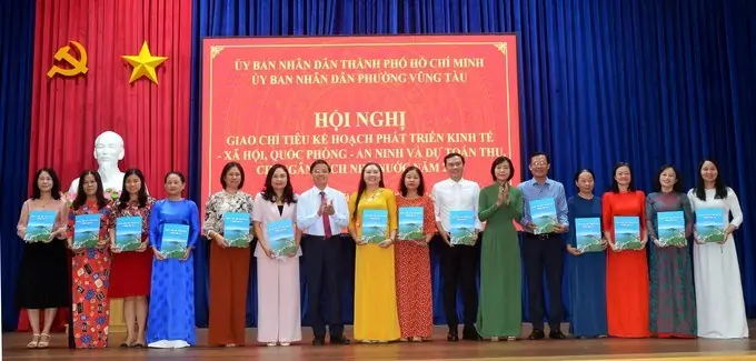 Vũng Tàu Thành Lập Trung Tâm Cung Ứng Dịch Vụ Công – Đẩy Mạnh Cải Cách Hành Chính 2 vũng tàu thành lập trung tâm cung ứng dịch vụ công
