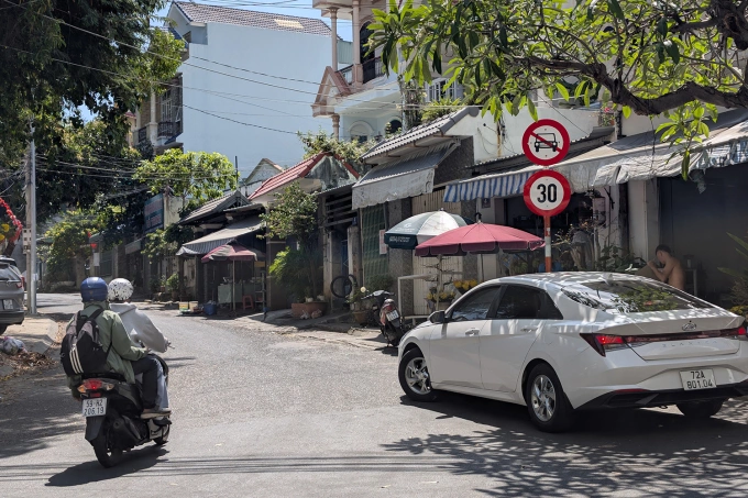 cấm ô tô lên Núi Lớn Núi Nhỏ Vũng Tàu