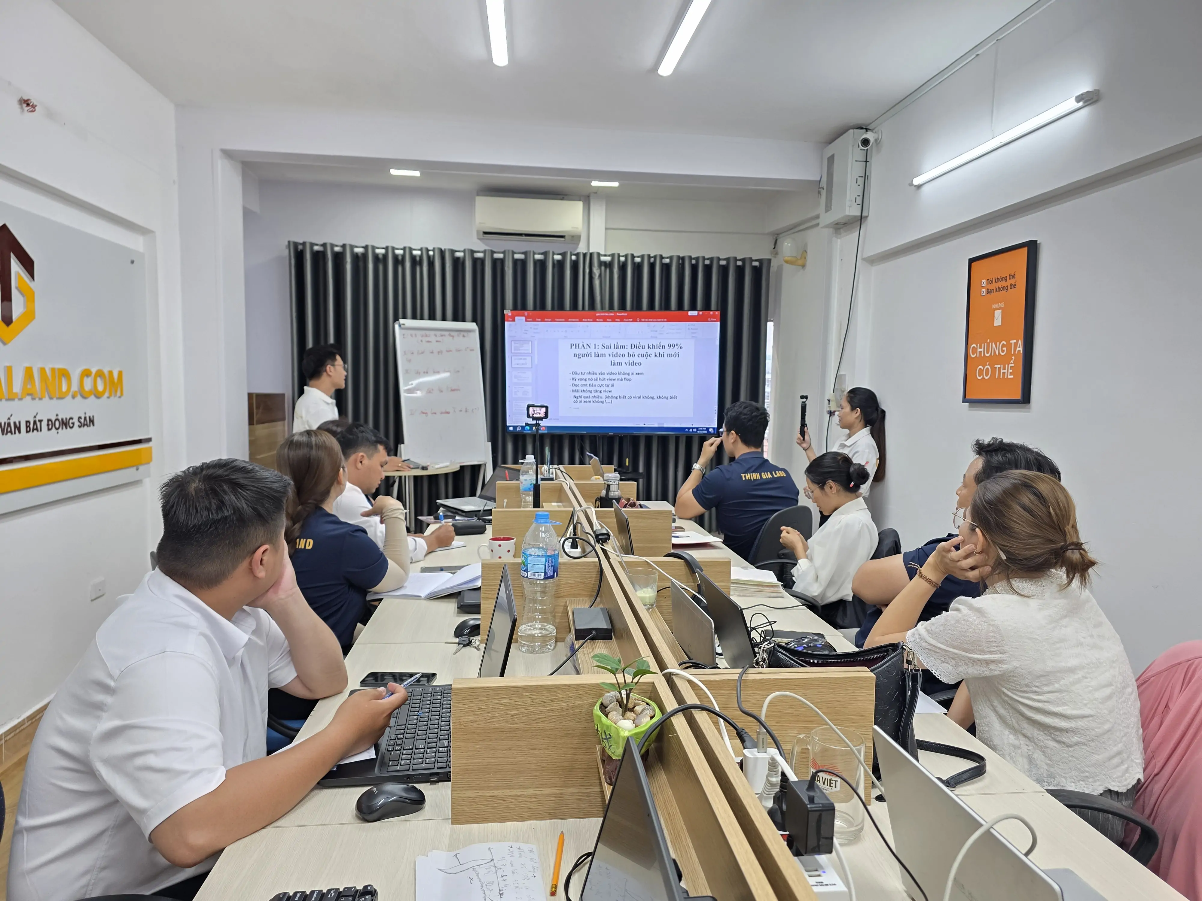 Thịnh Gia Land tổ chức đào tạo “Chinh phục kỹ năng làm video BĐS trong 30 ngày”